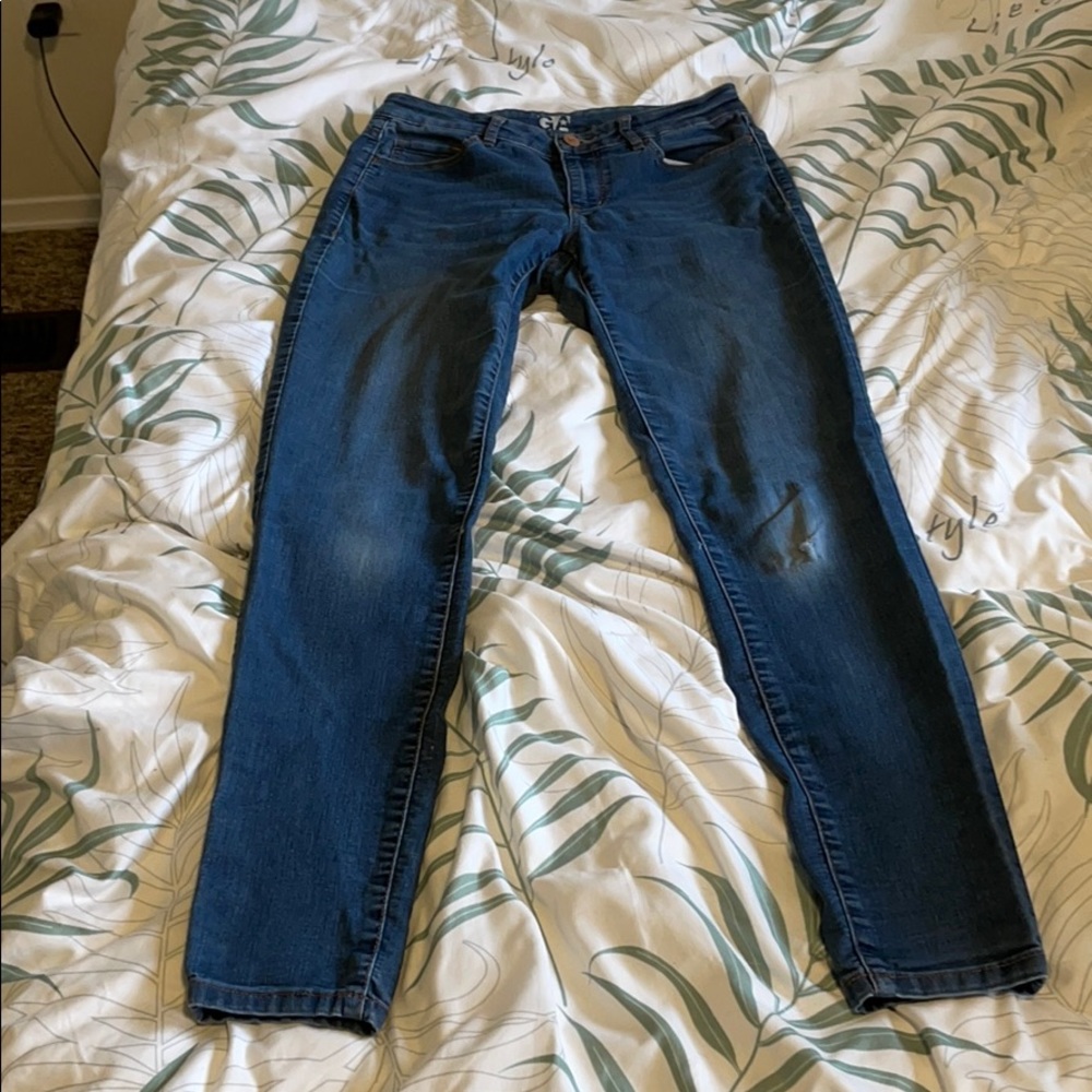 Jeans